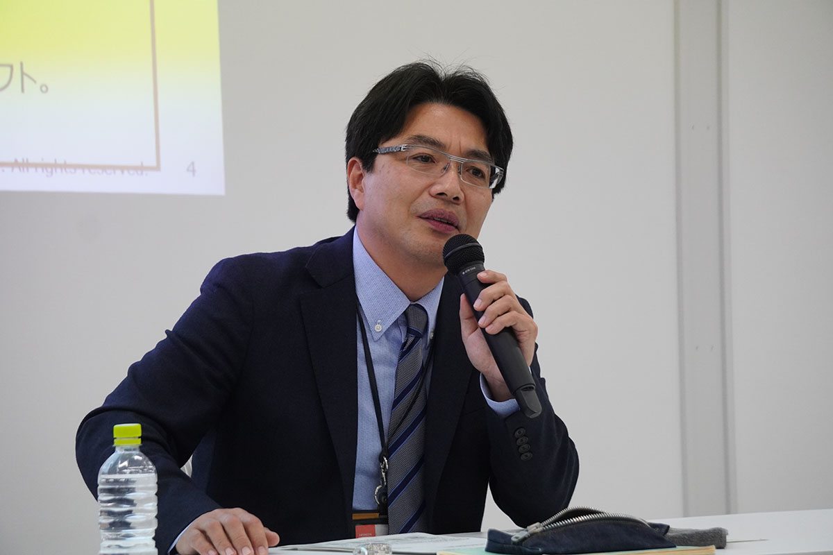 日立製作所人財統括本部 タレントアクイジション部長・進藤武揚氏＝東京都千代田区の日立製作所本社（比嘉太一撮影）