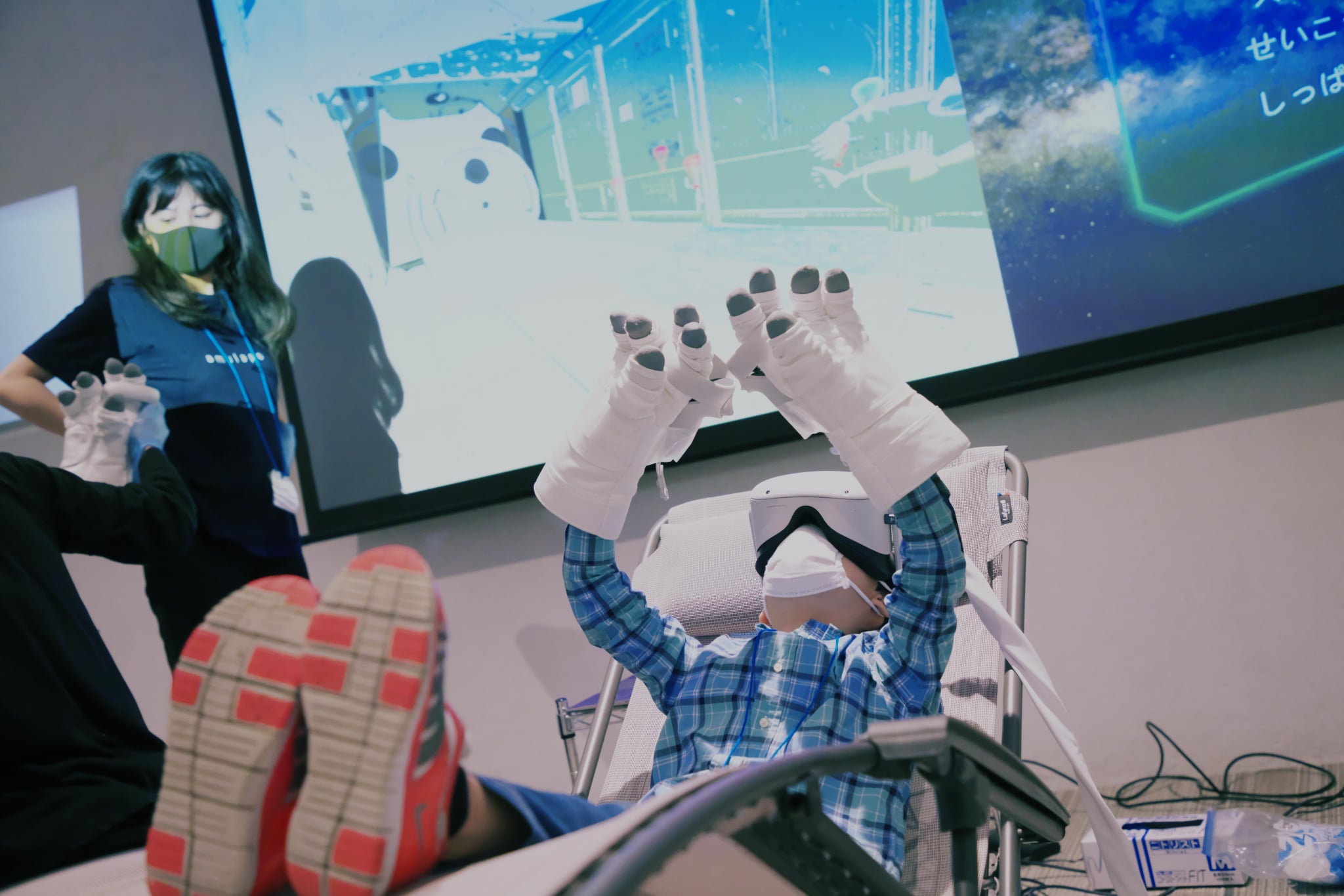 小学生3〜6年生向けのVR/ARコンテンツ(amulapo提供)