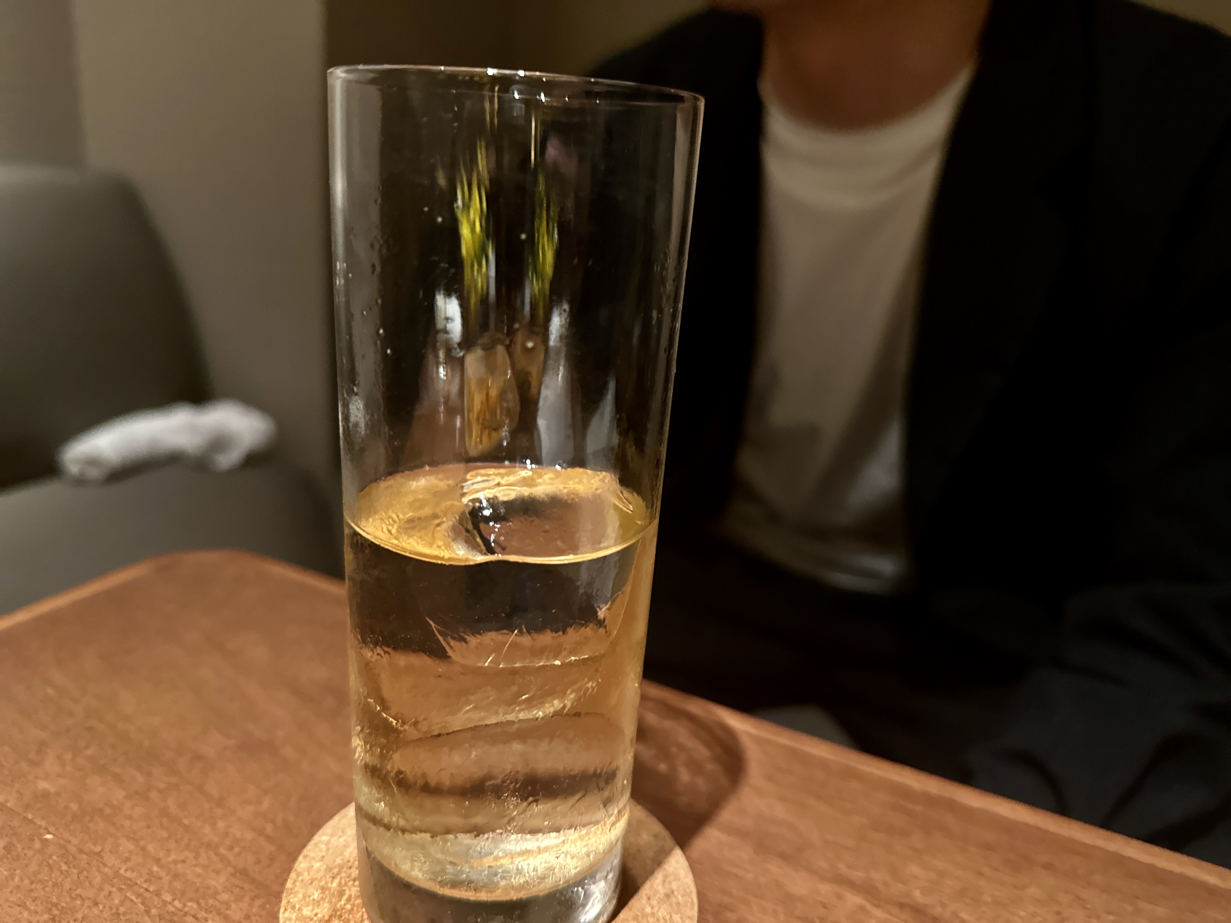 相談でBARを訪れたタカさん