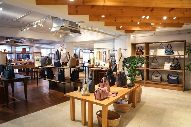 東京都台東区にあるマザーハウス本店の様子