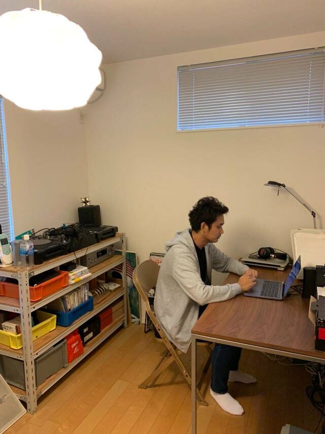 古賀さんの自宅オフィス