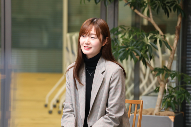 就職前に見た「コース紹介動画」で、職種理解が進んだと話す井上さん